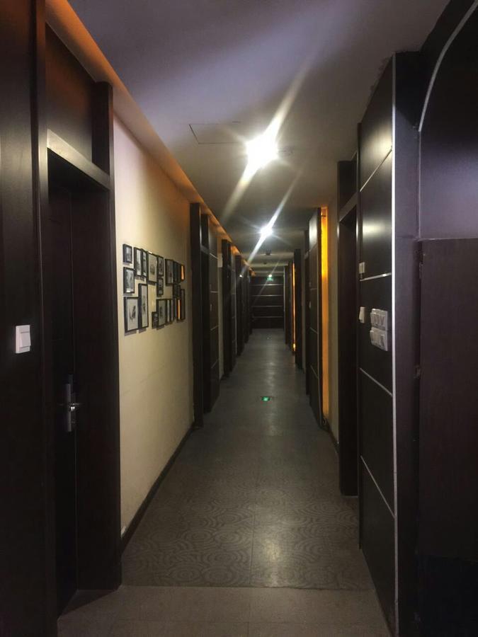 Hotel Rentai Business